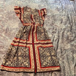 Size M Monteau knee length dress with flutter cap sleeves